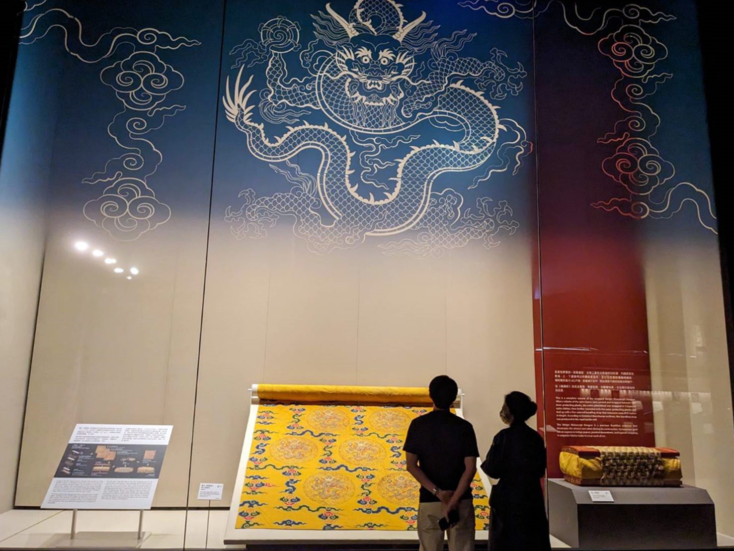 故宮南院亞洲織品展 「包羅萬象」新品亮相 故宮南院亞洲織品展 「包羅萬象」新品亮相