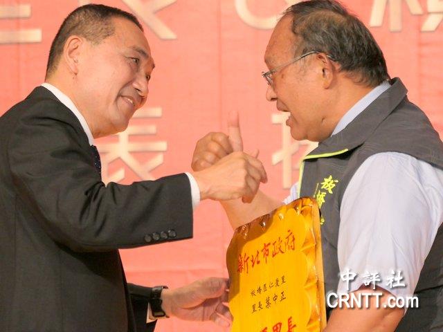 侯友宜：賴清德走瀕臨戰爭路線　台灣很快就倒塌