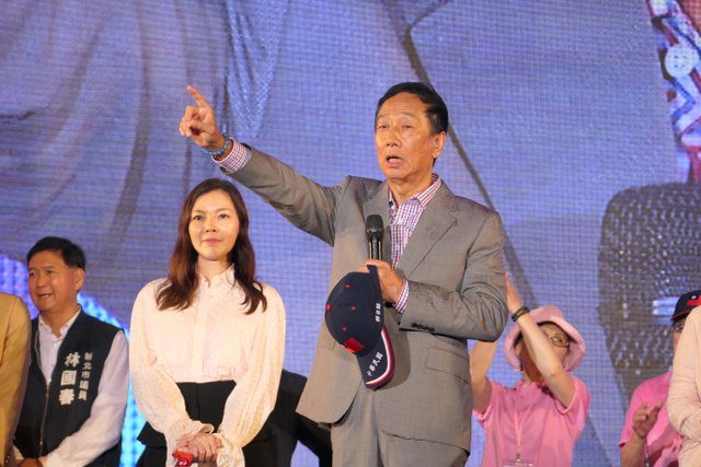 不選大位攻立院龍頭?郭辦斥國民黨秘書長 不選大位攻立院龍頭?郭辦斥國民黨秘書長