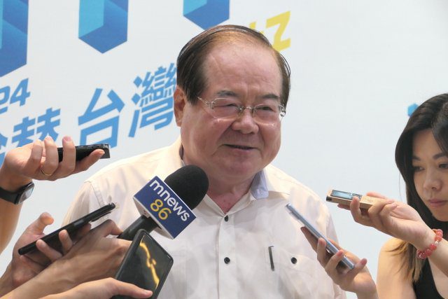 李乾龍點名這三人 需展現誠意喚回郭台銘 李乾龍點名這三人 需展現誠意喚回郭台銘