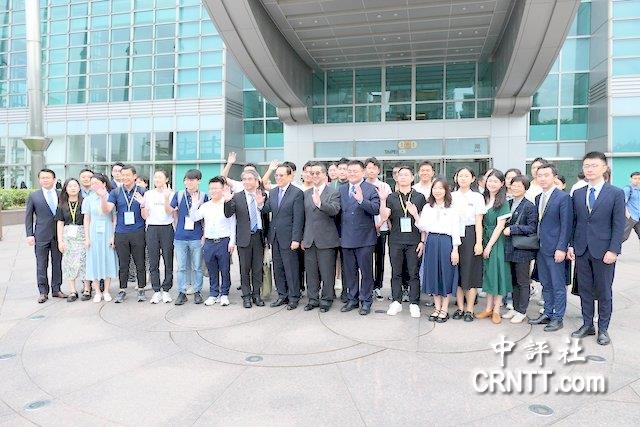 陸生團參訪101觀景台　高空一覽台北風光