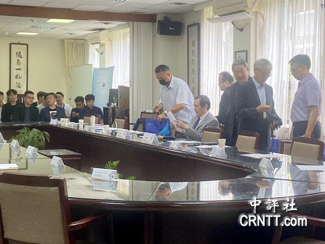 陸生團參訪政大　馬英九專程出席陪同