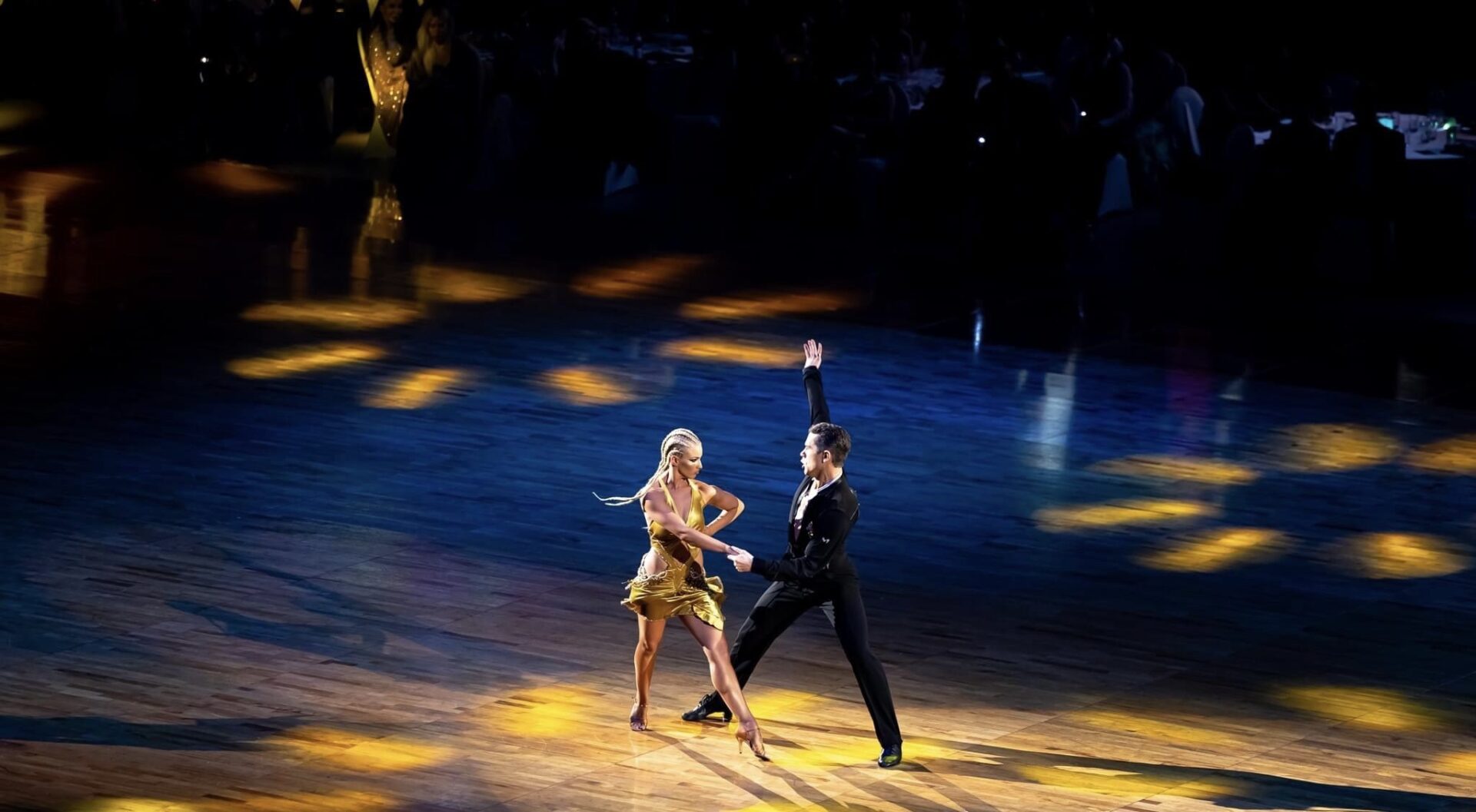 CTC世界盃國際標準舞公開賽圓滿落幕　千名選手齊聚台北舞出熱情