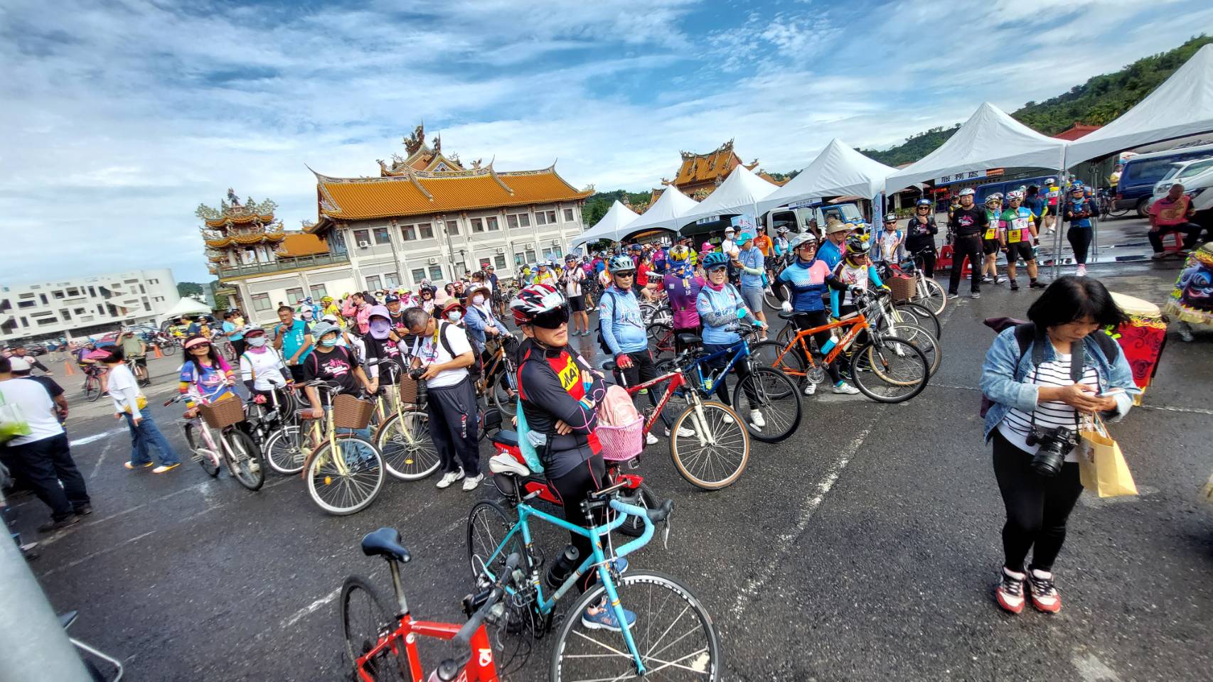 超過500自行車騎士參加集集采風漫騎活動。(圖/張欽攝)
