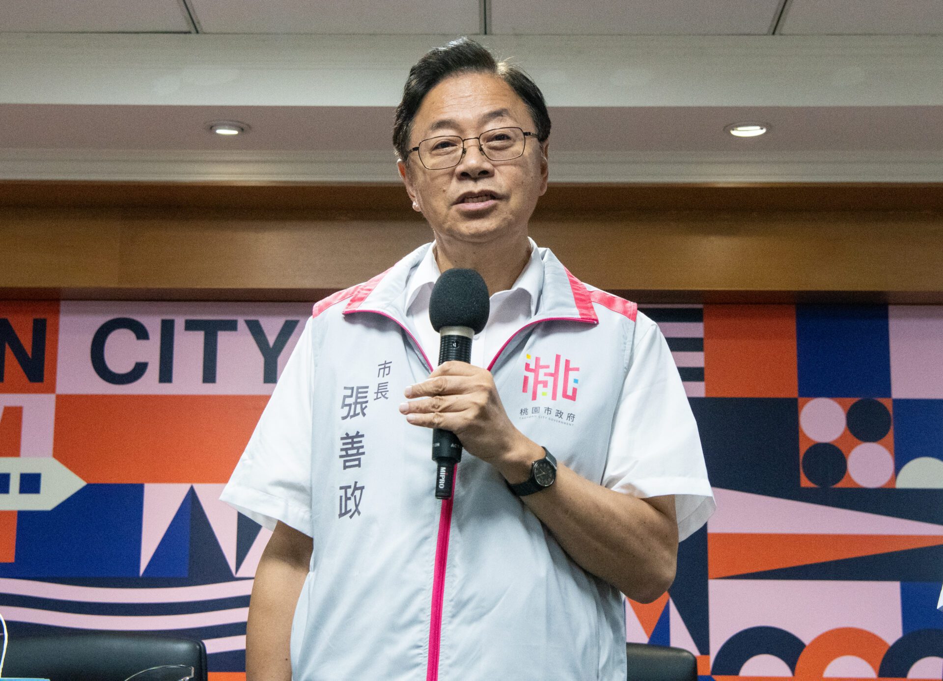 桃園颱風上班上課　市長張善政臉書被灌爆