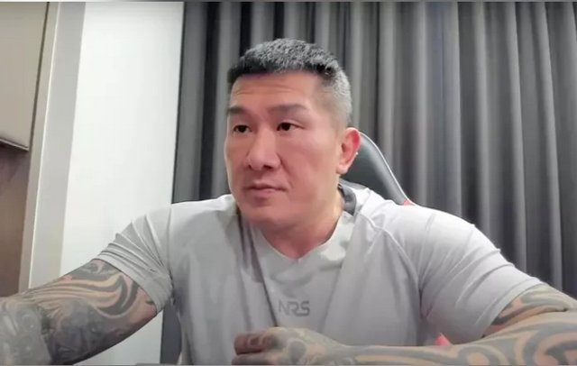 挨告!館長:反正法院民進黨開的、深感榮耀 挨告!館長:反正法院民進黨開的、深感榮耀