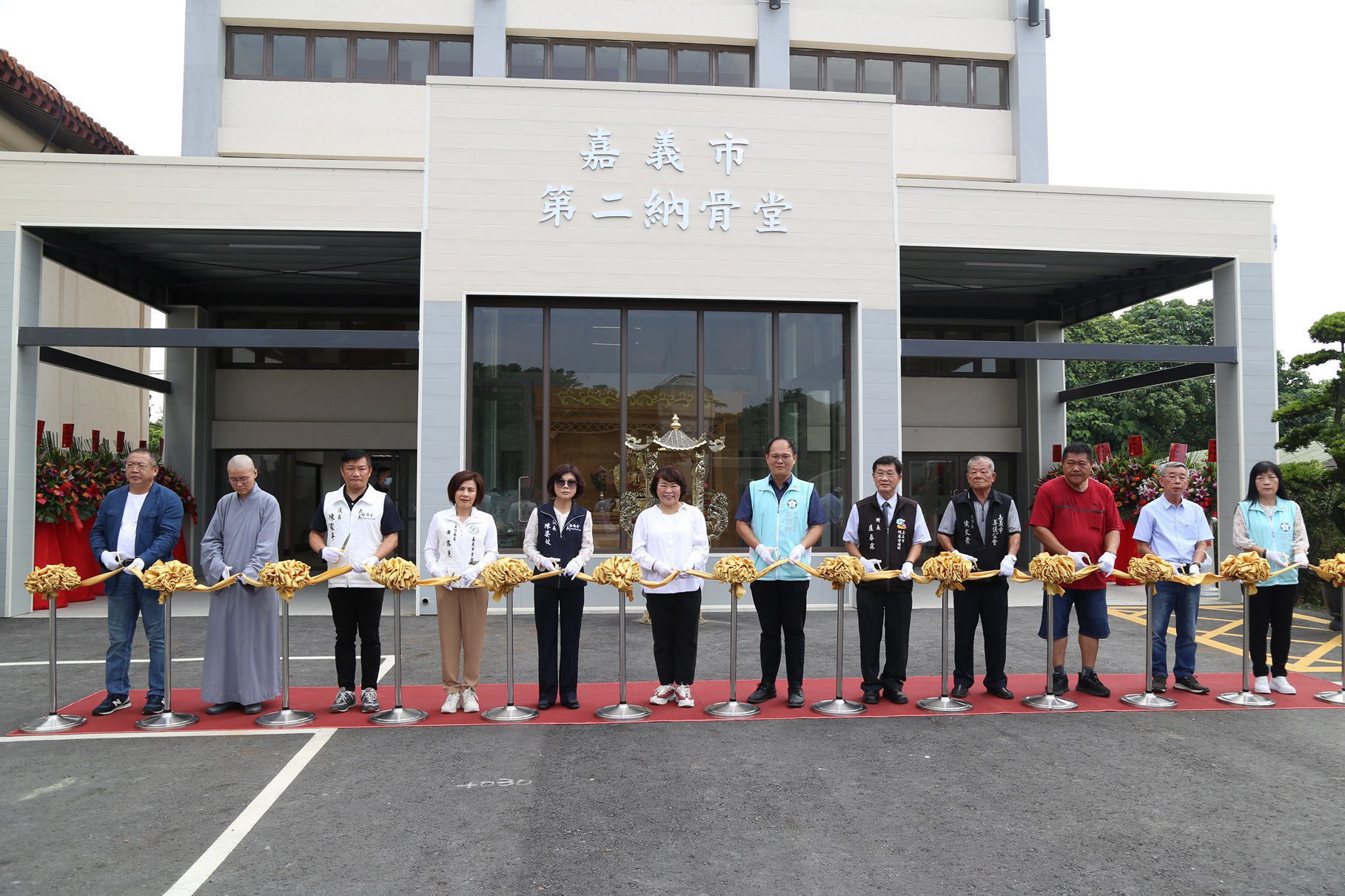 嘉義市第二納骨堂剪綵啟用　黃敏惠：莊嚴舒適空間提升生命園區的服務品質
