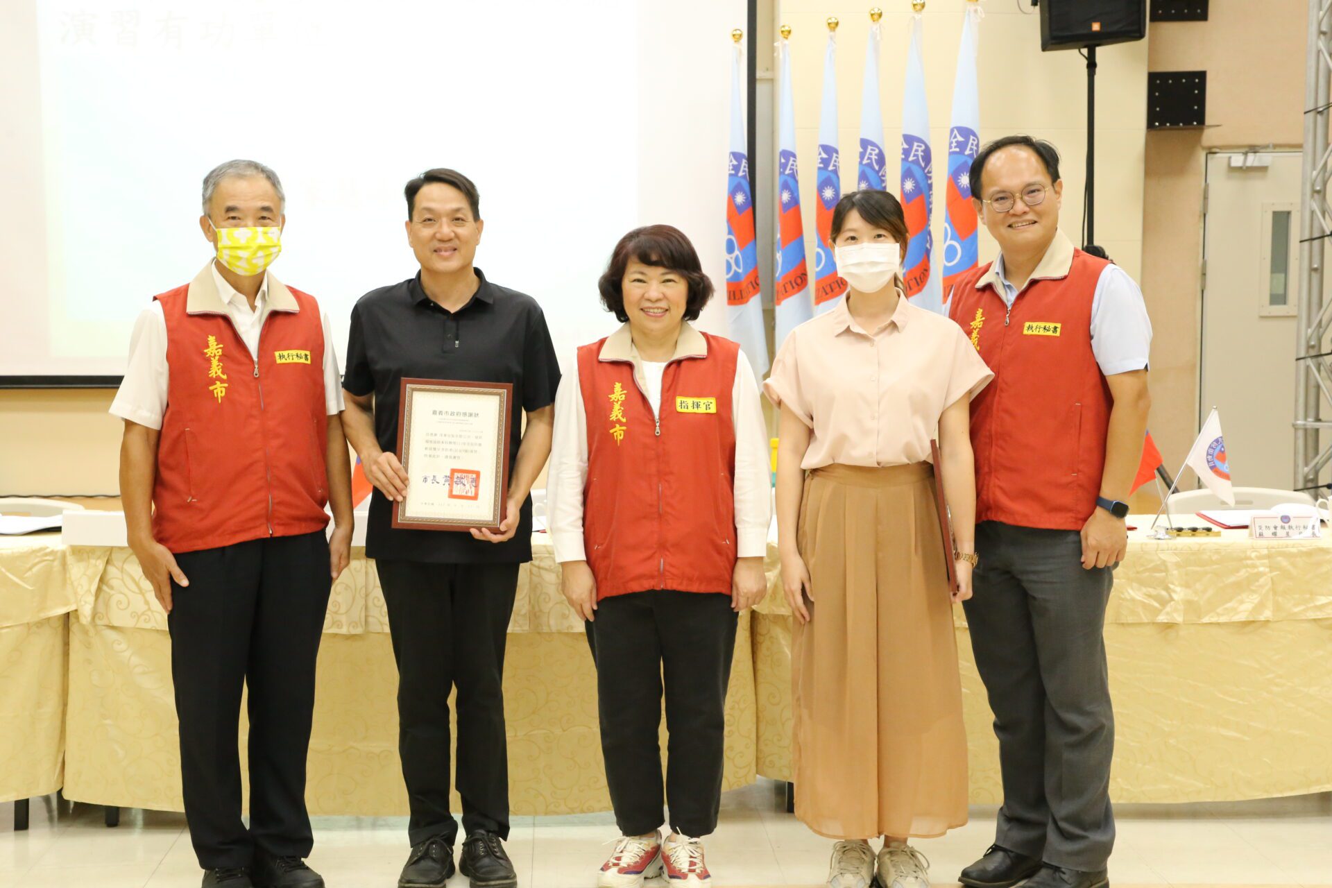 黃敏惠主持「三合一會報」　強化軍政合作默契