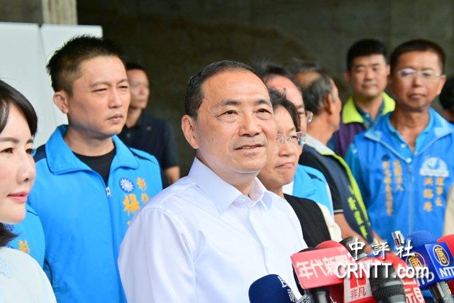 請假被批 侯友宜轟綠有嘴說別人沒嘴講自己 請假被批 侯友宜轟綠有嘴說別人沒嘴講自己