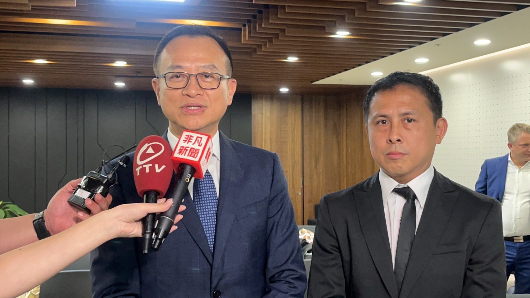 黃顯華： 大同現在沒有一個部門虧本的！