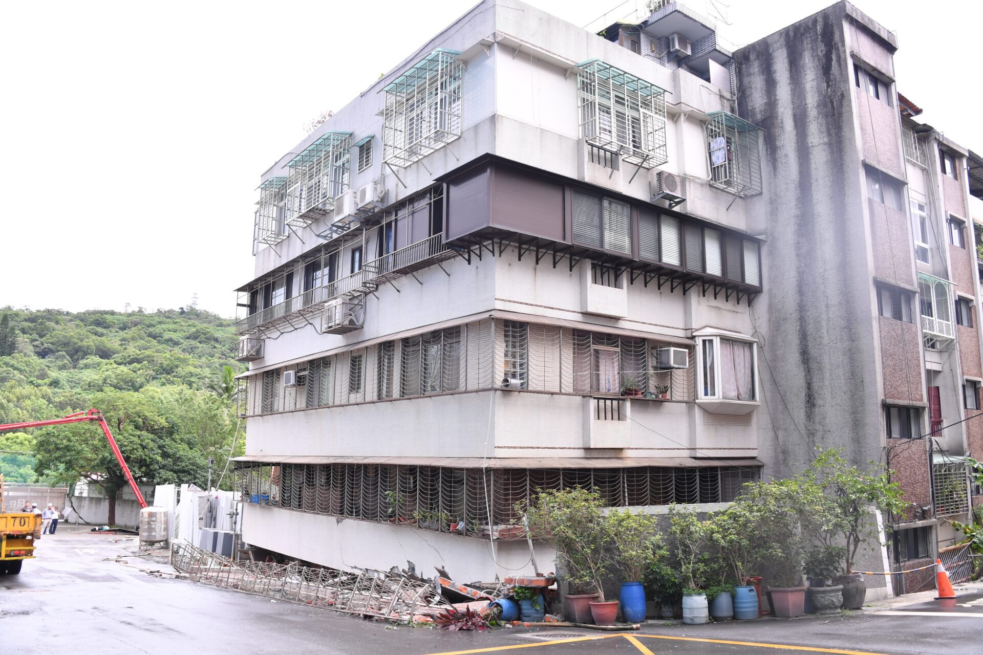 蔣萬安下令基泰全面停工究責 北檢已分案調查 蔣萬安下令基泰全面停工究責 北檢已分案調查