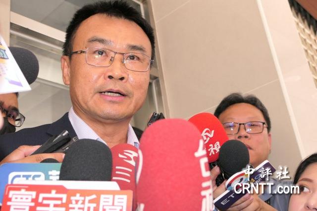 陳吉仲現身道歉 稱不戀棧官位會提精進措施 陳吉仲現身道歉 稱不戀棧官位會提精進措施