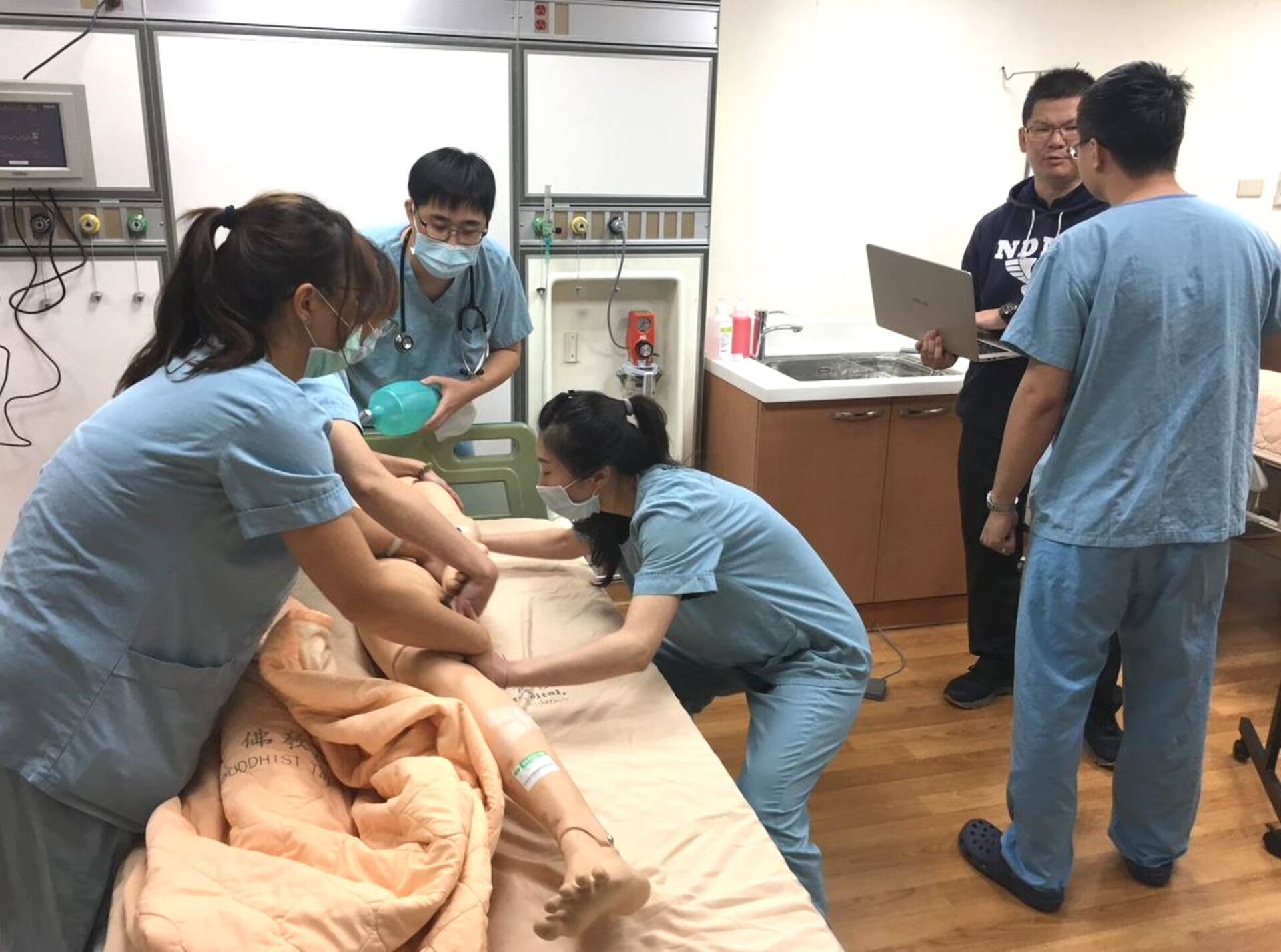 真假難辨!高擬真情境競賽獲獎 嘉基急診經得起考驗 真假難辨!高擬真情境競賽獲獎 嘉基急診經得起考驗