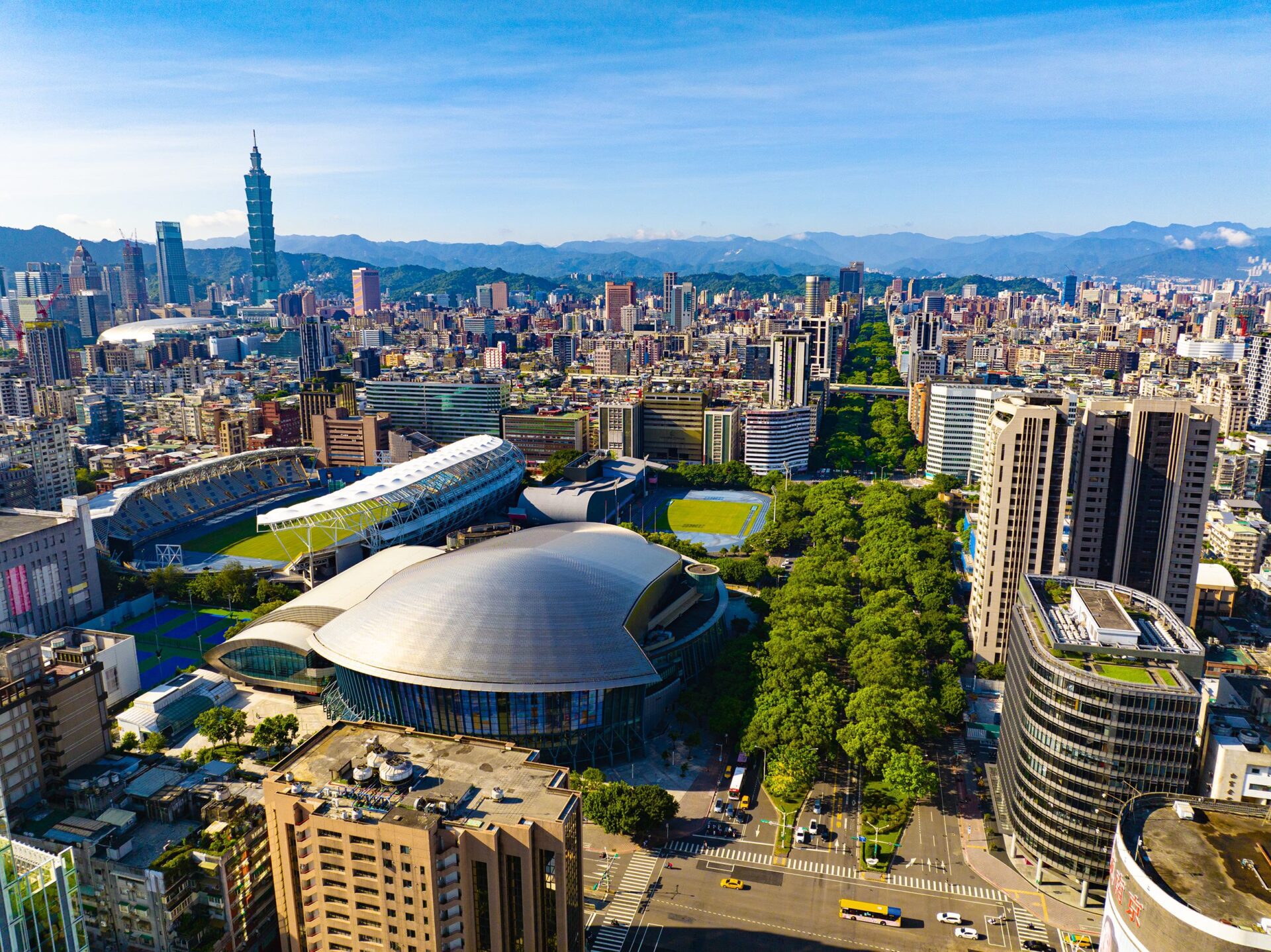 最高補助3萬！北市住宅裝玻璃隔熱膜、換能效冰箱即起開放申請