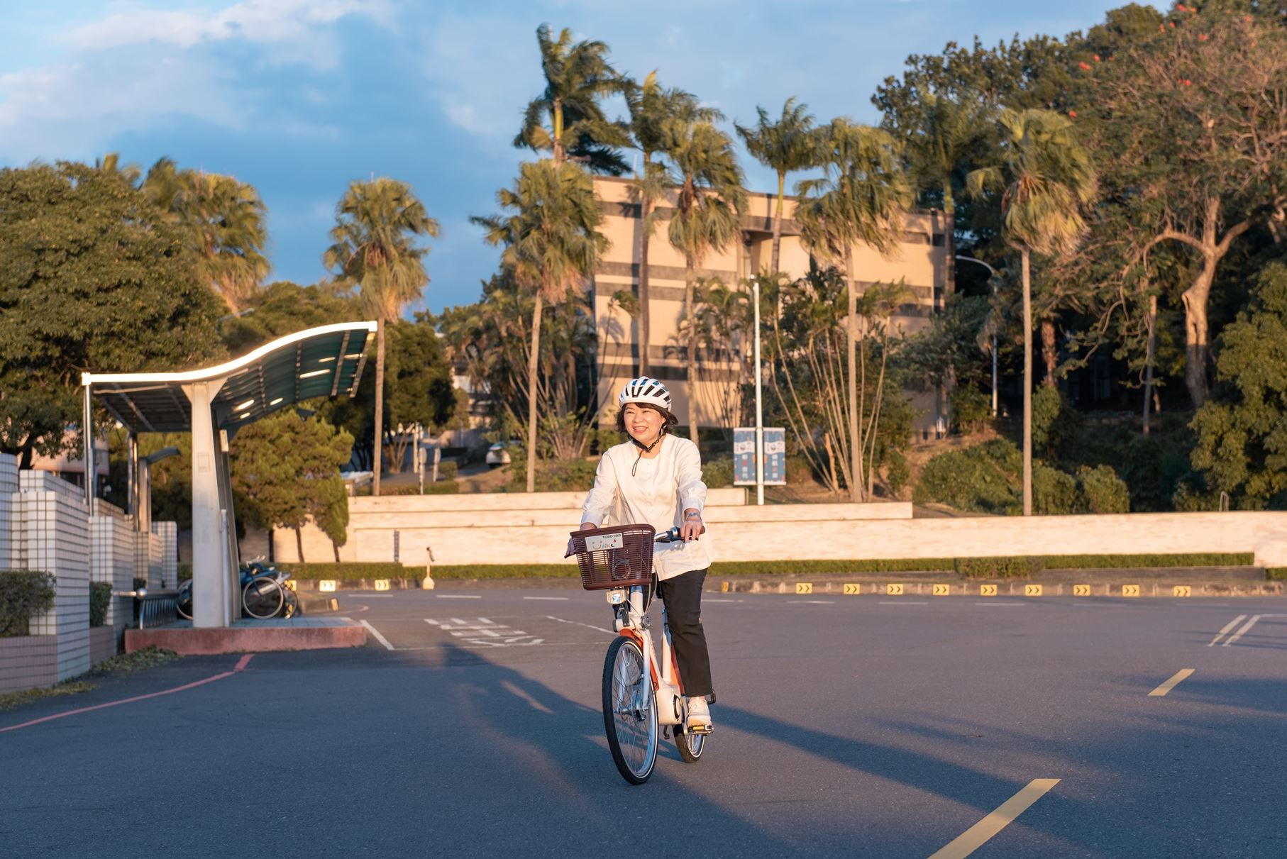 《天下雜誌》「縣市首長施政滿意度」調查：嘉義市長黃敏惠勇奪全國第一