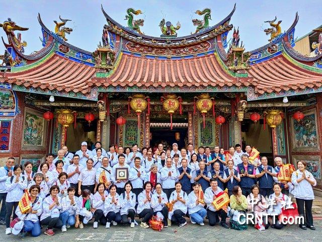 昆山媽祖遊台灣　贈鎮宮之寶強調兩岸淵源　孫德聰:期待透過交流倡議和平緩和關係