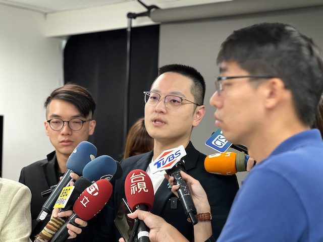 柯辦:藍白合沒破局 用最大善意與彈性繼續往下談 柯辦:藍白合沒破局 用最大善意與彈性繼續往下談