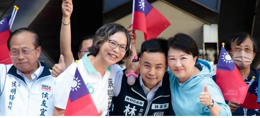 藍白合在台中！盧秀燕攜手蔡壁如為藍戰將林家興站台