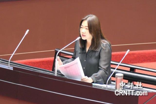 馬文君批蔡政府只查壞雞蛋 不敢查潛艦弊案 馬文君批蔡政府只查壞雞蛋 不敢查潛艦弊案