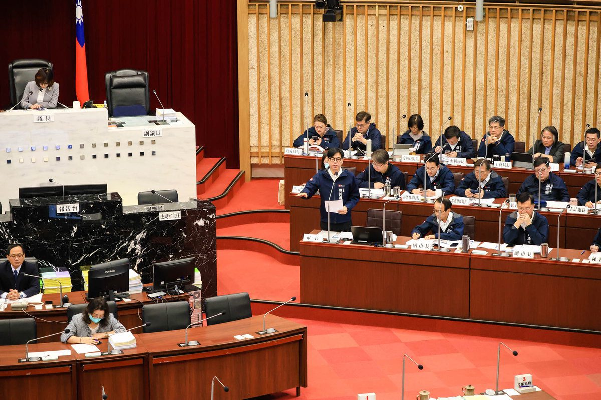 議員建議制訂青年白皮書 陳其邁：重視青年意見、著手統合協調