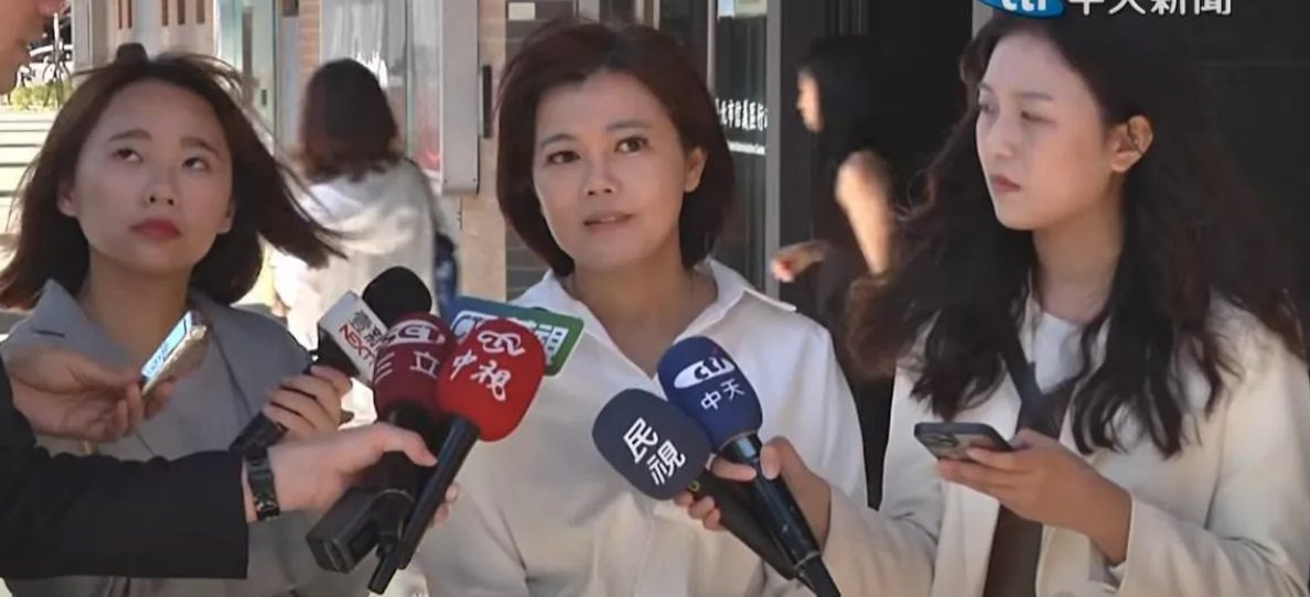 揭藍營支持者忍太久了 游淑慧自嘲成理柯學會資深會員 揭藍營支持者忍太久了 游淑慧自嘲成理柯學會資深會員