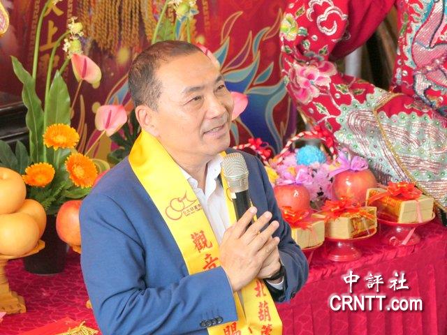 侯友宜向柯郭喊話　心從善念自然水到渠成