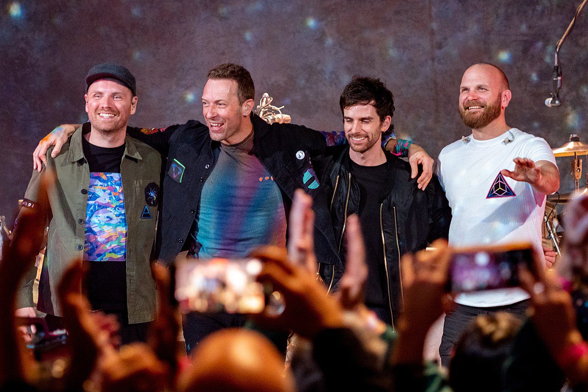 英國搖滾天團Coldplay即將於11日、12日在高雄國家體育場（世運主場館）開唱。(翻攝自網路)