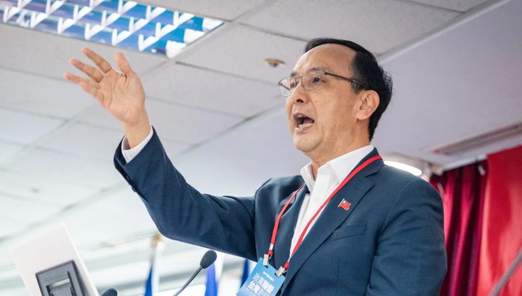 藍白合進度暫緩 朱立倫稱「ready」喊話中常委:22日做最後確認 藍白合進度暫緩 朱立倫稱「ready」喊話中常委:22日做最後確認