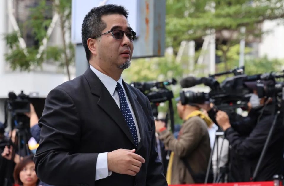 藍白二會場外爆藍營「自己人打自己人」!侯辦:遺憾蕭旭岑受周刊挑撥 藍白二會場外爆藍營「自己人打自己人」!侯辦:遺憾蕭旭岑受周刊挑撥