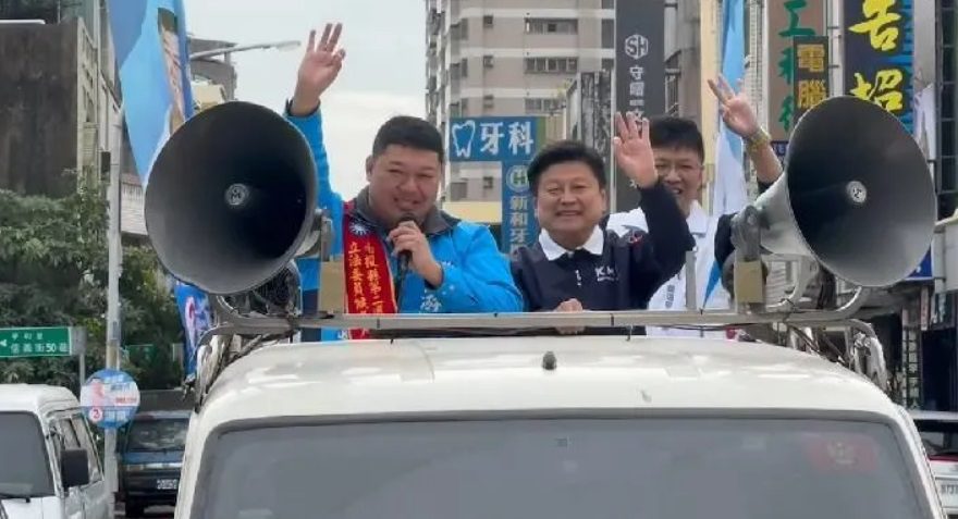 傅崐萁旋風輔選跑透透　批綠執政8年基礎建設全停擺