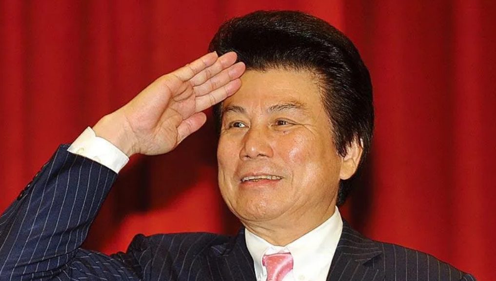 幫郭台銘買連署書「發放500萬元收購4000多份」　前國民黨中常委范成連等13人起訴