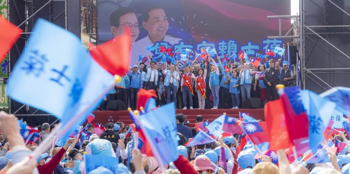 直搗綠營傳統票倉掀熱潮!港媒嚇一跳:「侯友宜有複製韓流跡象」 直搗綠營傳統票倉掀熱潮!港媒嚇一跳:「侯友宜有複製韓流跡象」