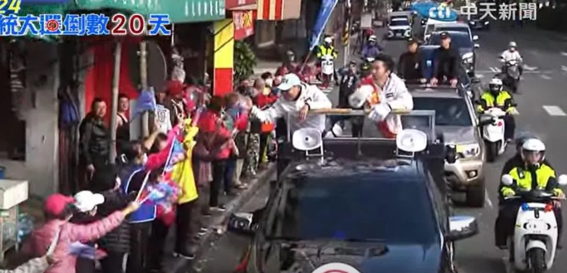 柯文哲再蹭本來副手是「辣個男人」　侯友宜反酸：請多尊重自己搭檔