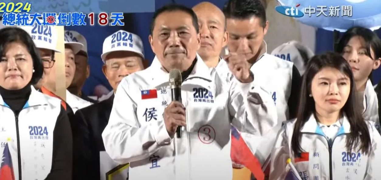 雲林造勢回應凱旋苑事件 侯友宜:我一個不要命的人會愛錢嗎? 憶當年幼稚園火燒車事件後丈母娘的心聲 雲林造勢回應凱旋苑事件 侯友宜:我一個不要命的人會愛錢嗎? 憶當年幼稚園火燒車事件後丈母娘的心聲