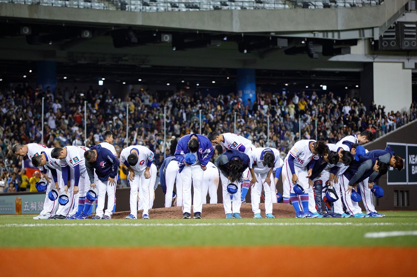 亞錦賽中華隊2:1力克菲律賓 10日與日本爭奪冠軍 亞錦賽中華隊2:1力克菲律賓 10日與日本爭奪冠軍