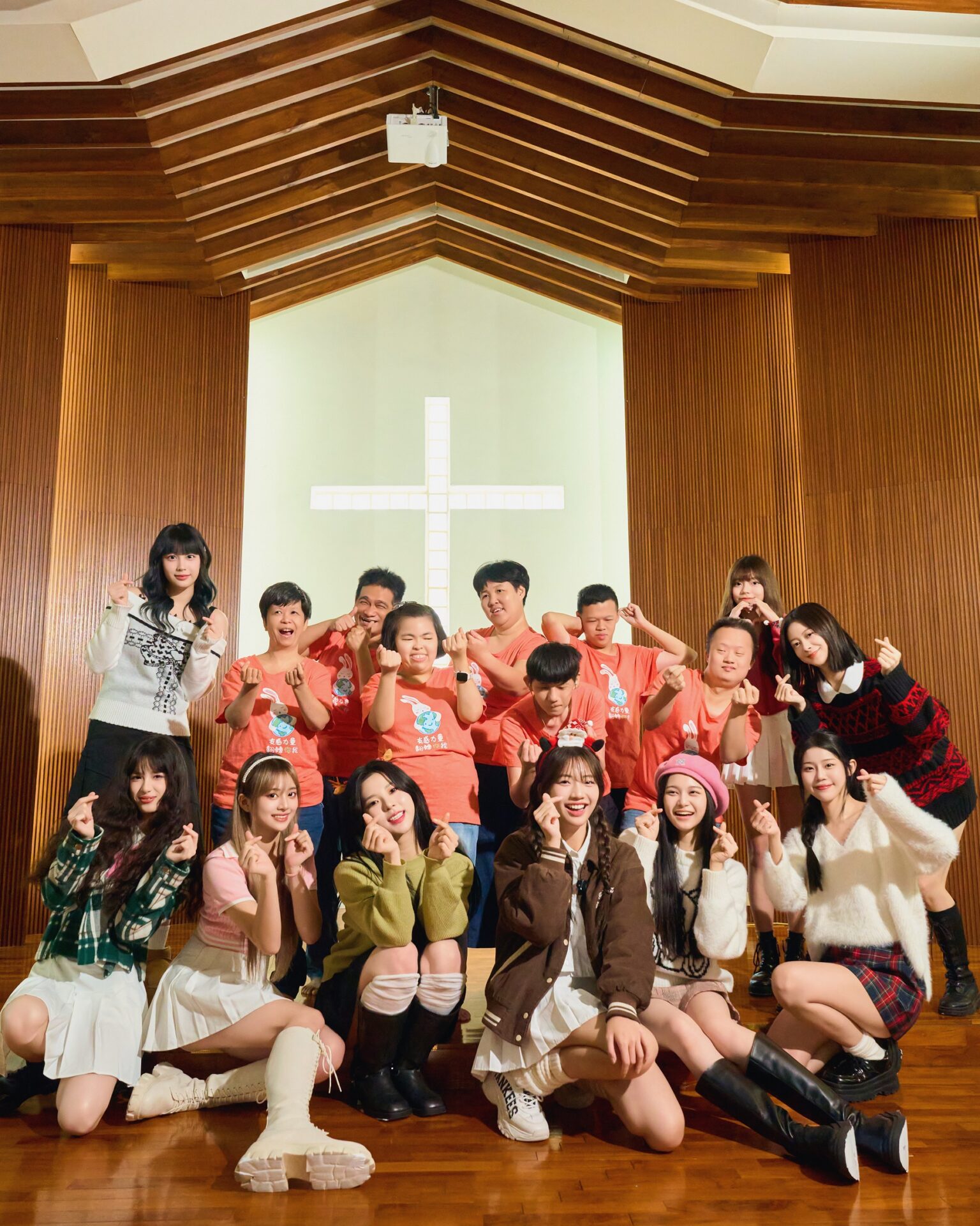 GENBLUE幻藍小熊聖誕節前夕化身「公益熊」為弱勢族群發聲「要被看見」