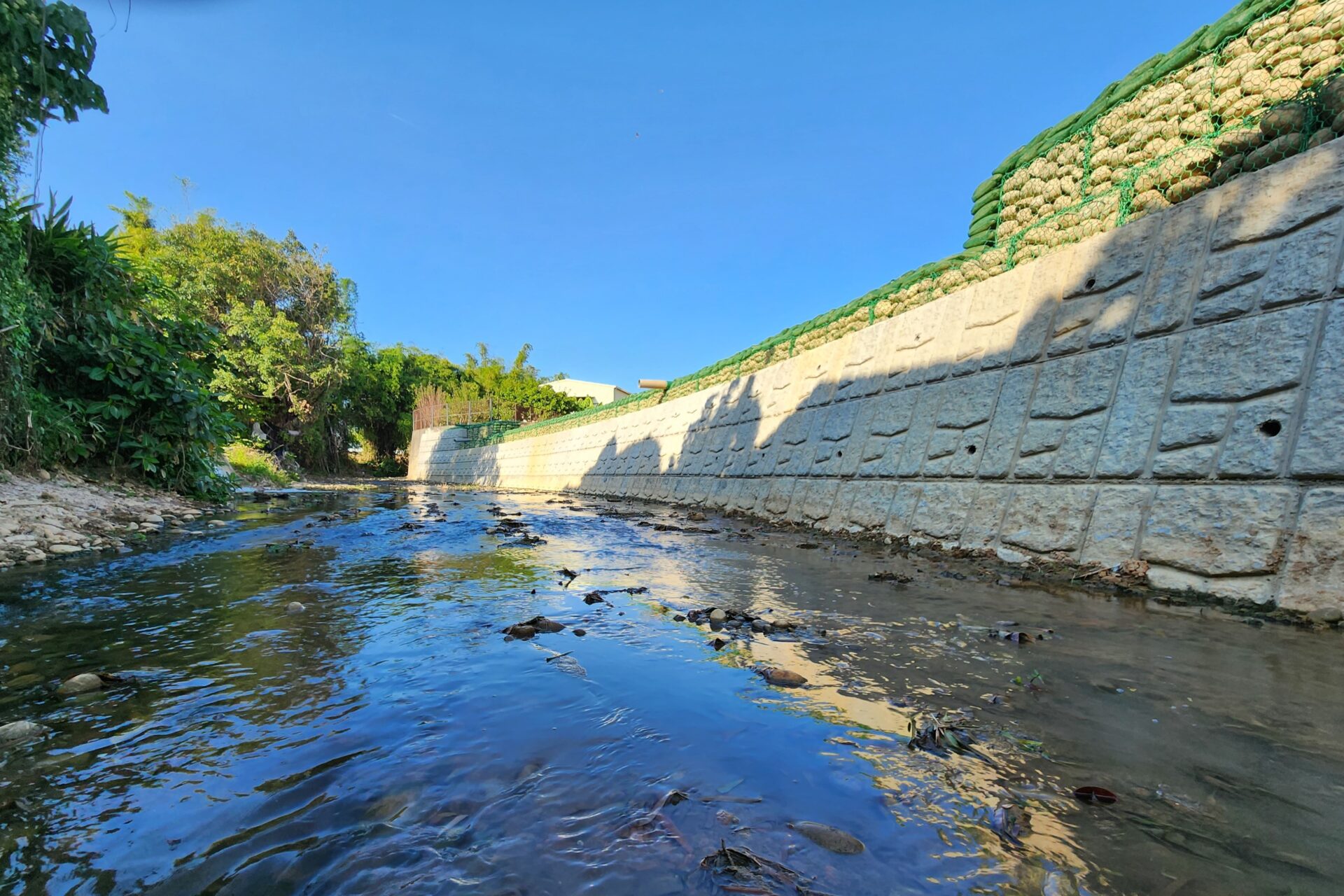 大雅區塔蓮溝土堤改建完工 保障耕地兼防洪