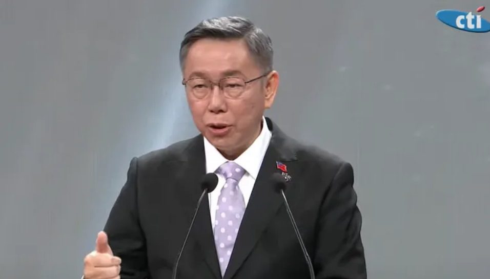 柯文哲左攻卡管和高端、右打賴皮寮 賴清德:我不接受不禮貌稱呼我們家的房子 柯文哲左攻卡管和高端、右打賴皮寮 賴清德:我不接受不禮貌稱呼我們家的房子