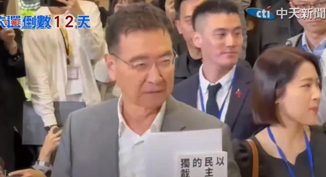 總統大選辯論/核廢料放哪？趙少康洗臉蕭美琴：美國怎處理我們就怎處理