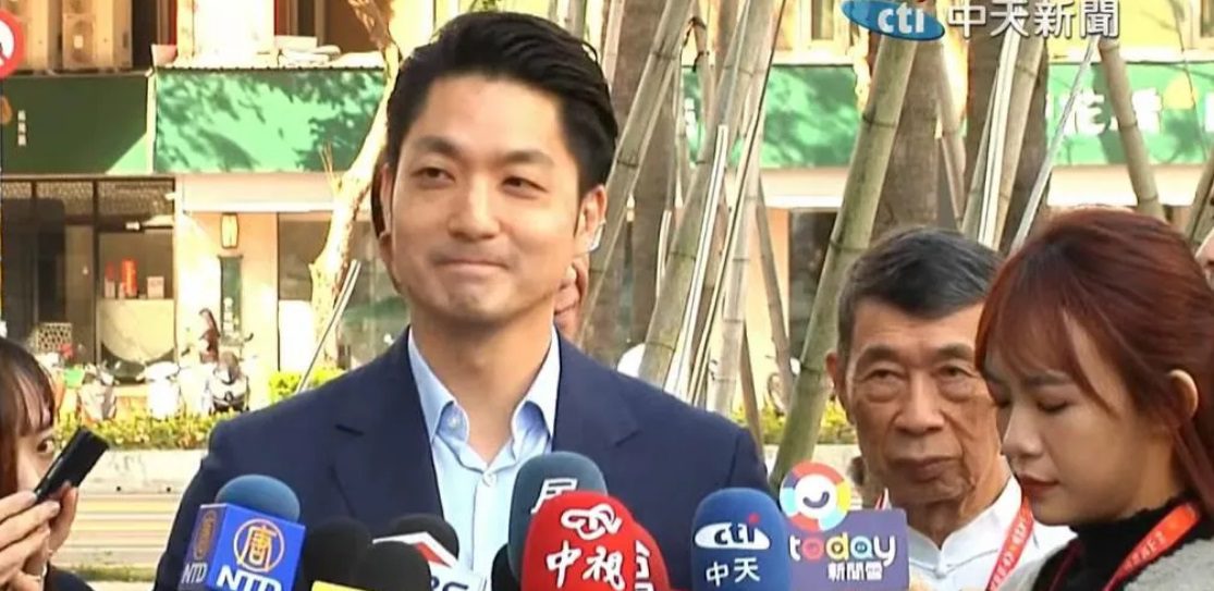 盛讚「韓江配」是最棒搭檔 蔣萬安談學長江啟臣:鼻子很大有才華 盛讚「韓江配」是最棒搭檔 蔣萬安談學長江啟臣:鼻子很大有才華