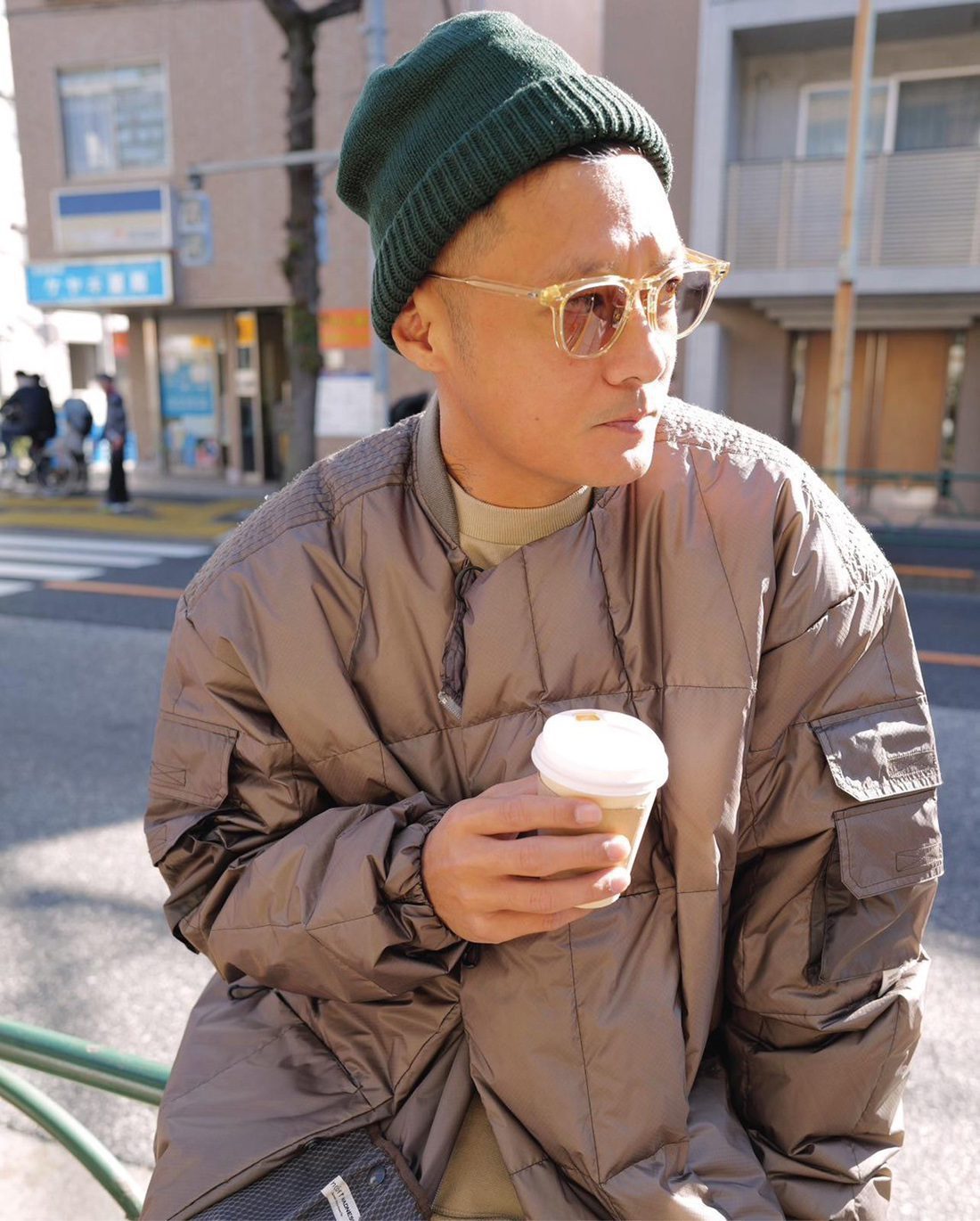 余文樂夫妻公園遛小孩 網路謠言不攻自破