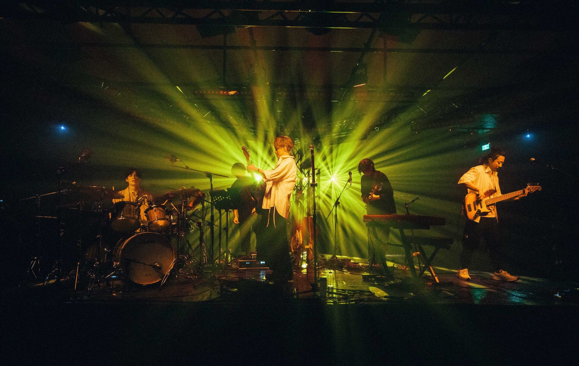 生命樹樂團睽違八年舉辦演唱會  歌迷感動落淚