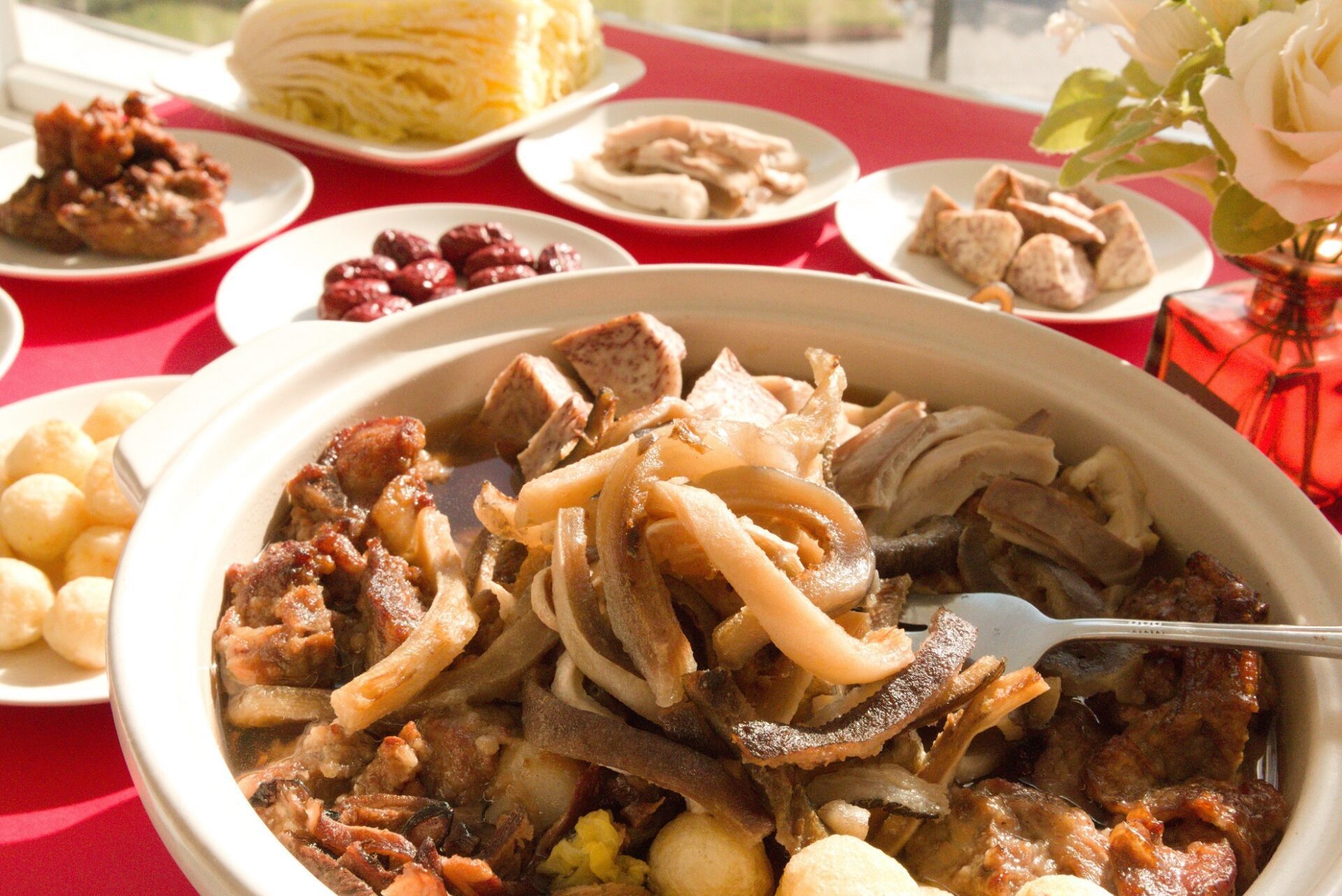 淡水區漁會推薦　魚藏餐廳精緻外帶年菜迎金龍　一月底前預訂享優惠