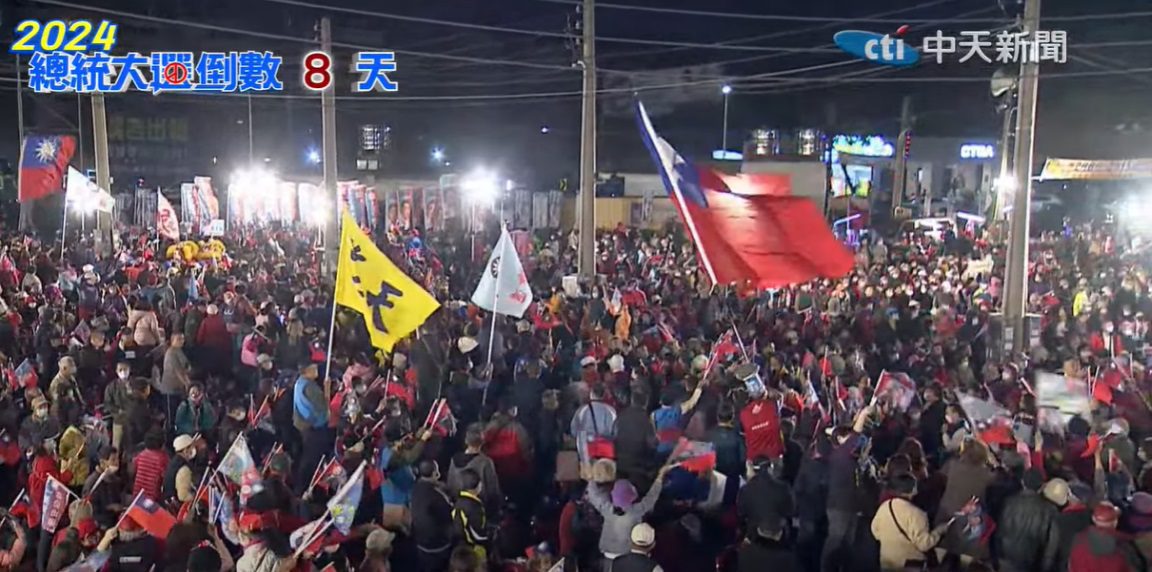 侯康配台南大造勢爆2萬人！蔣萬安伴侯友宜大進場全場瘋狂　震撼空拍圖曝