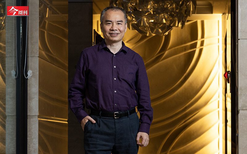 從20萬翻50億…57歲期貨天王盯盤半輩子，醫師警告「視神經會壞掉」醒悟：「人生只剩黑色」賺到錢也沒意義