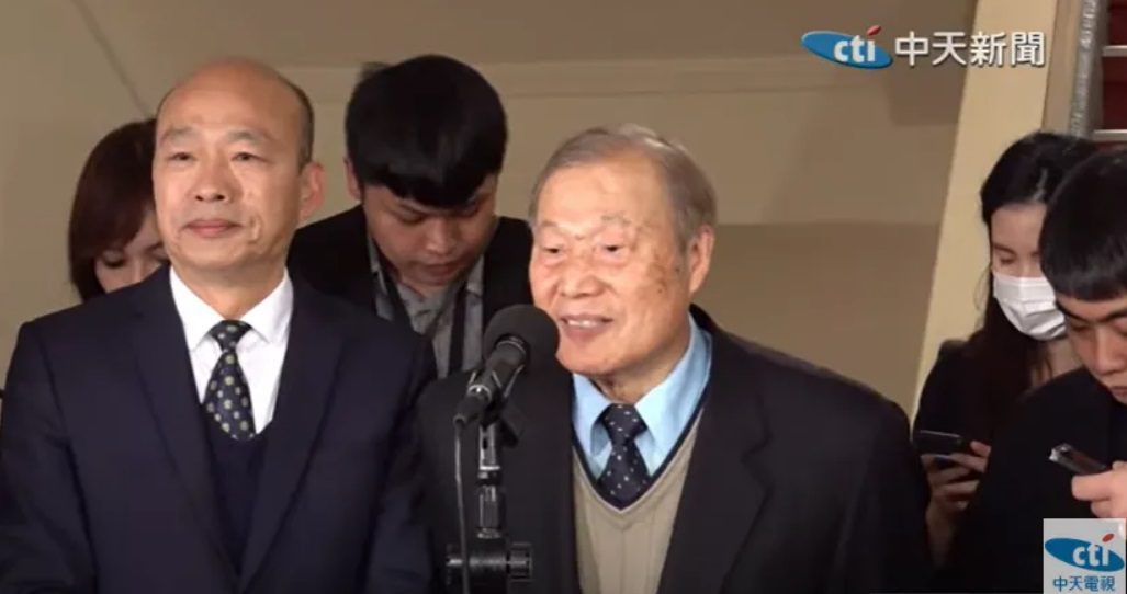 為何找周萬來?郭正亮稱「是韓國瑜的最佳補藥」:柯建銘看到他也不敢亂來 為何找周萬來?郭正亮稱「是韓國瑜的最佳補藥」:柯建銘看到他也不敢亂來