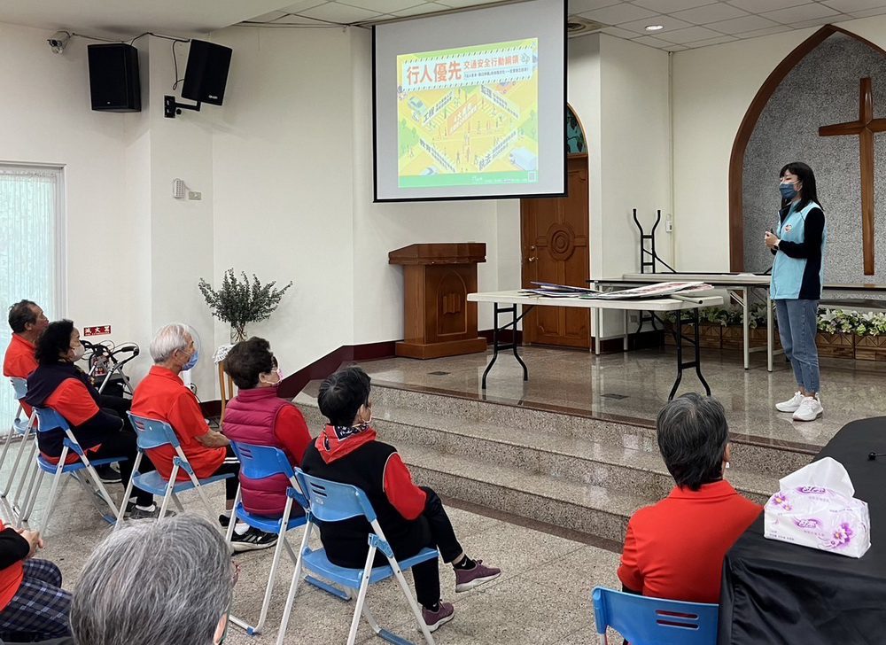 守護民眾生命財產安全 台東分局防詐交通安全宣導團下鄉宣導 守護民眾生命財產安全 台東分局防詐交通安全宣導團下鄉宣導