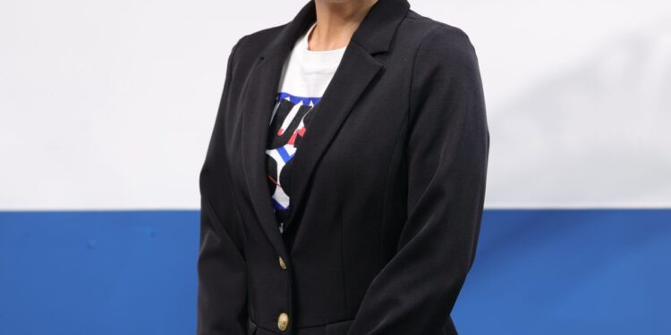 新北市府人事調整　法制局長蔡庭榕、體育局長洪玉玲