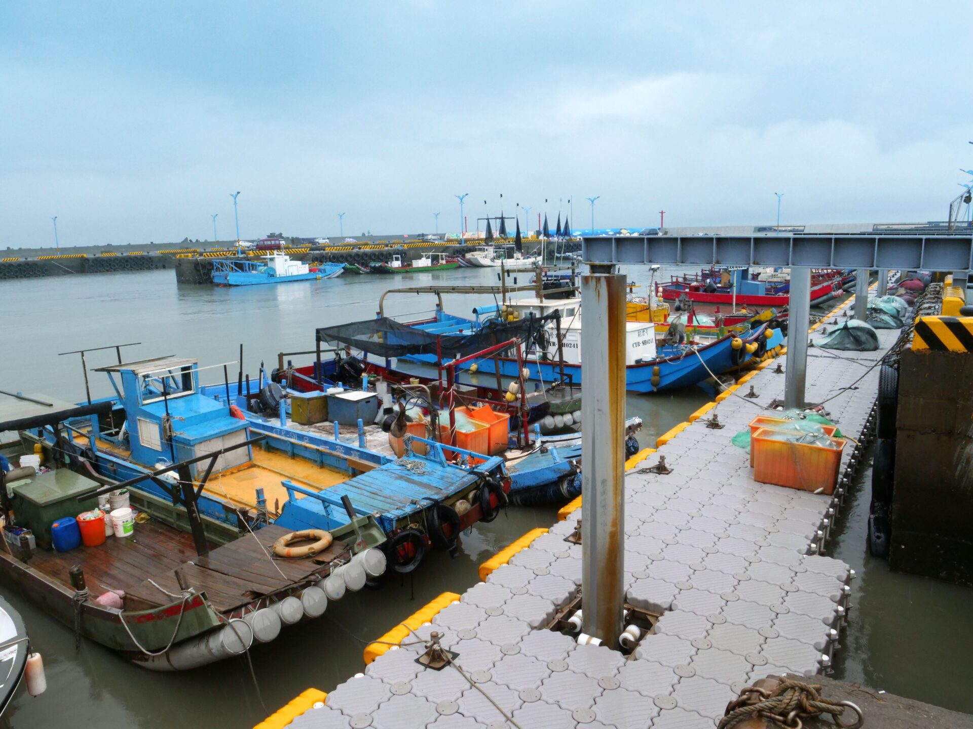 竹縣「綠色海岸風景遊憩計畫」新豐坡頭漁港將規劃設計南北堤延伸   提升船舶停泊安全與空間