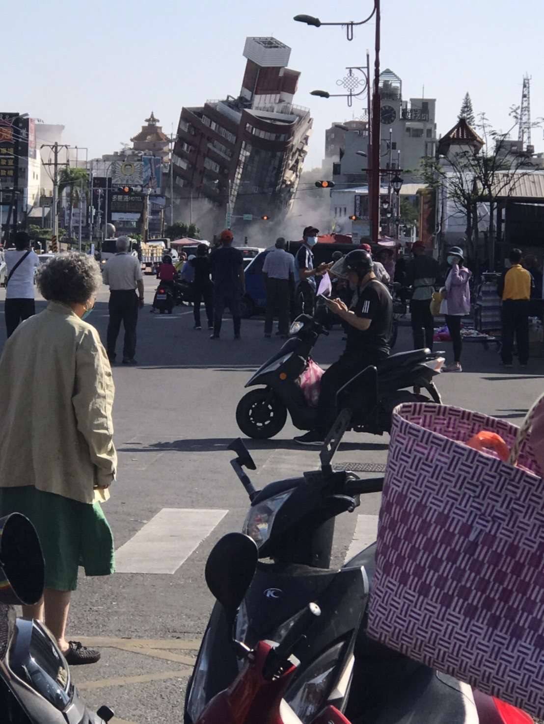 花蓮海域發生7.2規模地震　高鐵捷運停駛